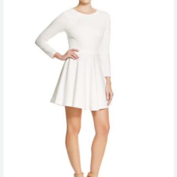 Alice + Olivia Brinley cream Long Sleeve Mini Dress 10 - Picture 1 of 7